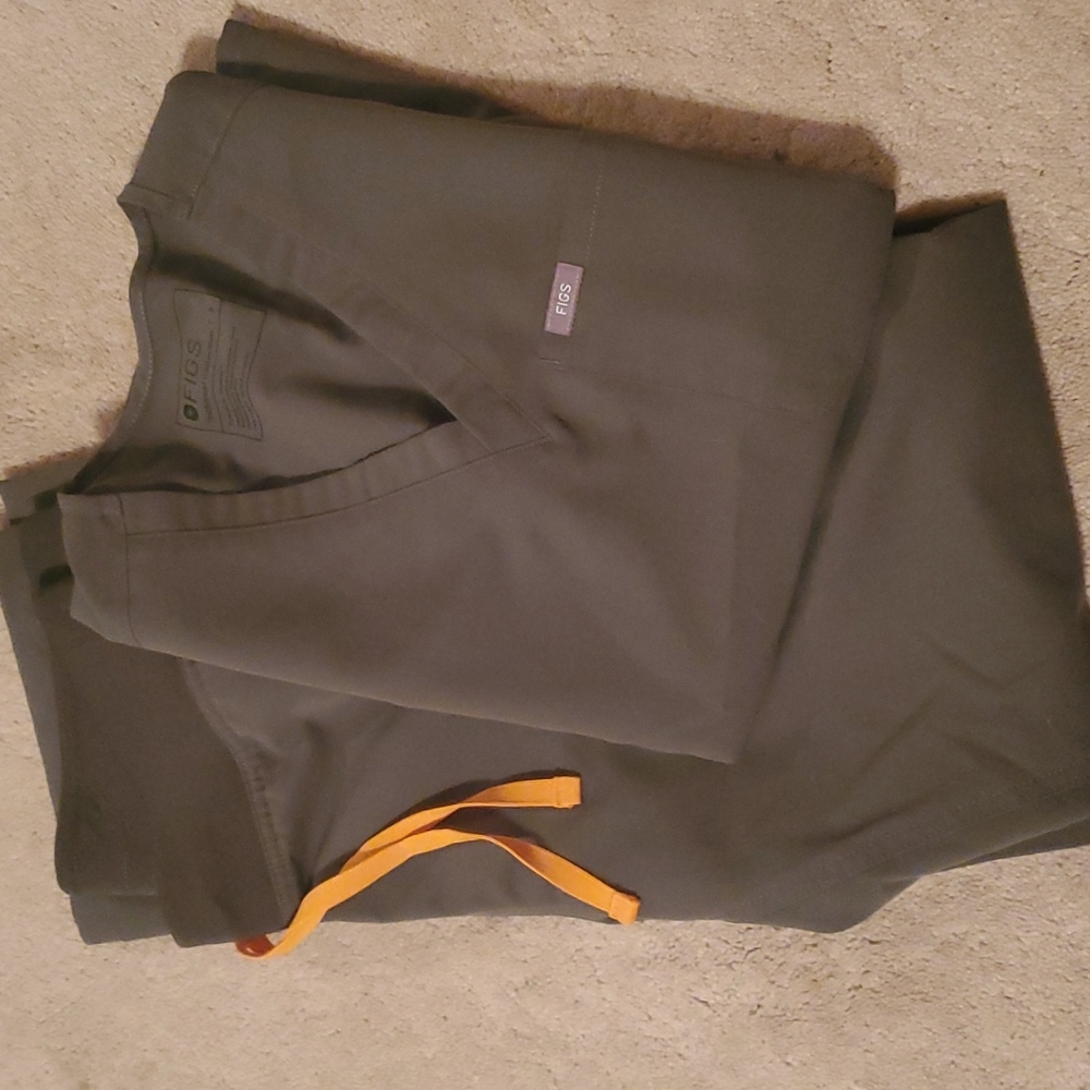 Figs Scrubs Set